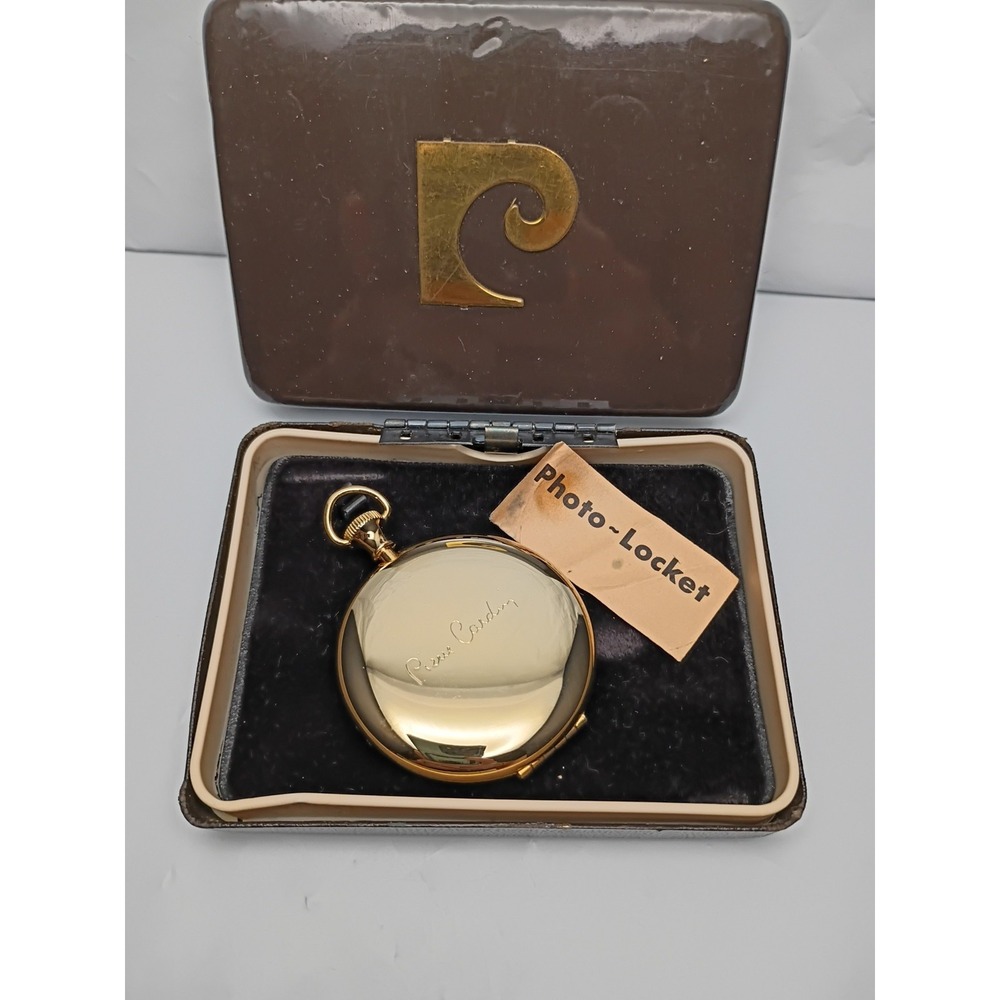 RARE NOS Pierre Cardin Signed Vintage Double Photo Locket MCM 70s Classic